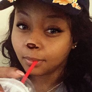 Meet your Posher, Tiana